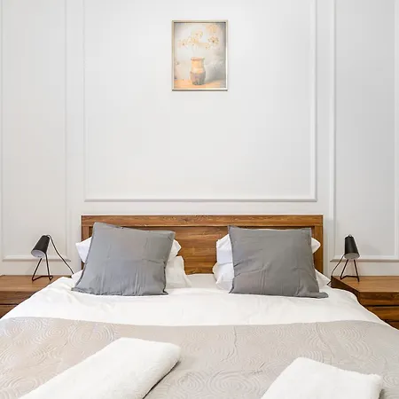 Apartamento 19 Dzielnica Kolejowa P&o Serviced