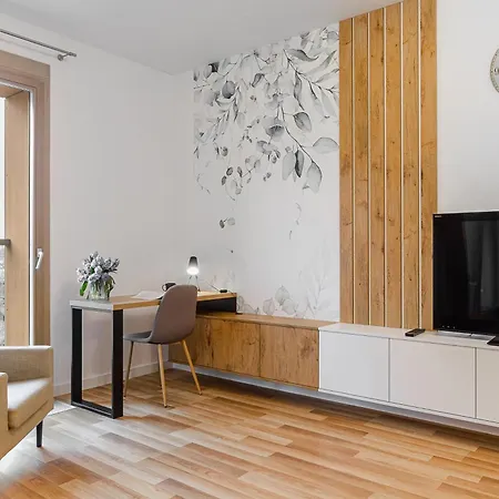 19 Dzielnica Kolejowa P&o Serviced Apartamento *