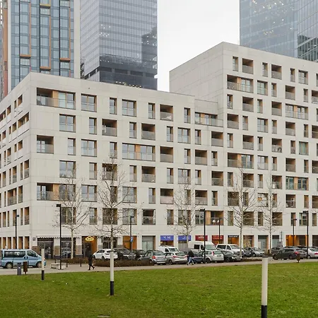 19 Dzielnica Kolejowa P&o Serviced